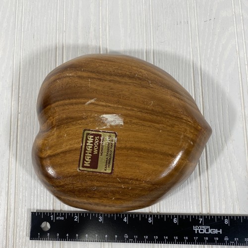 Kahana Woods Monkeypod Honolulu Leaf Bowl. - Picture 3 of 8