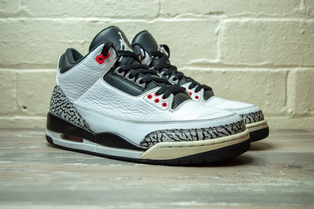 Size UK 7 - Jordan 3 Retro Infrared 23 