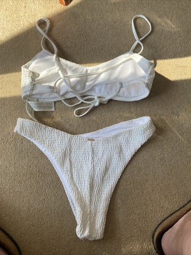 HOLLISTER SMALL WHITE BIKINI - Picture 2 of 5