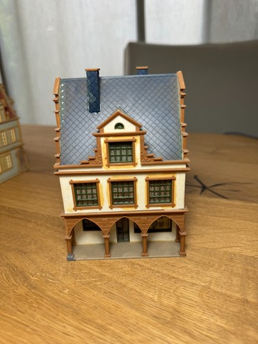 Casa Vollmer H0 3747 con arcadas similares a 3747 PARA AFICIONADOS | Zustand: Usado