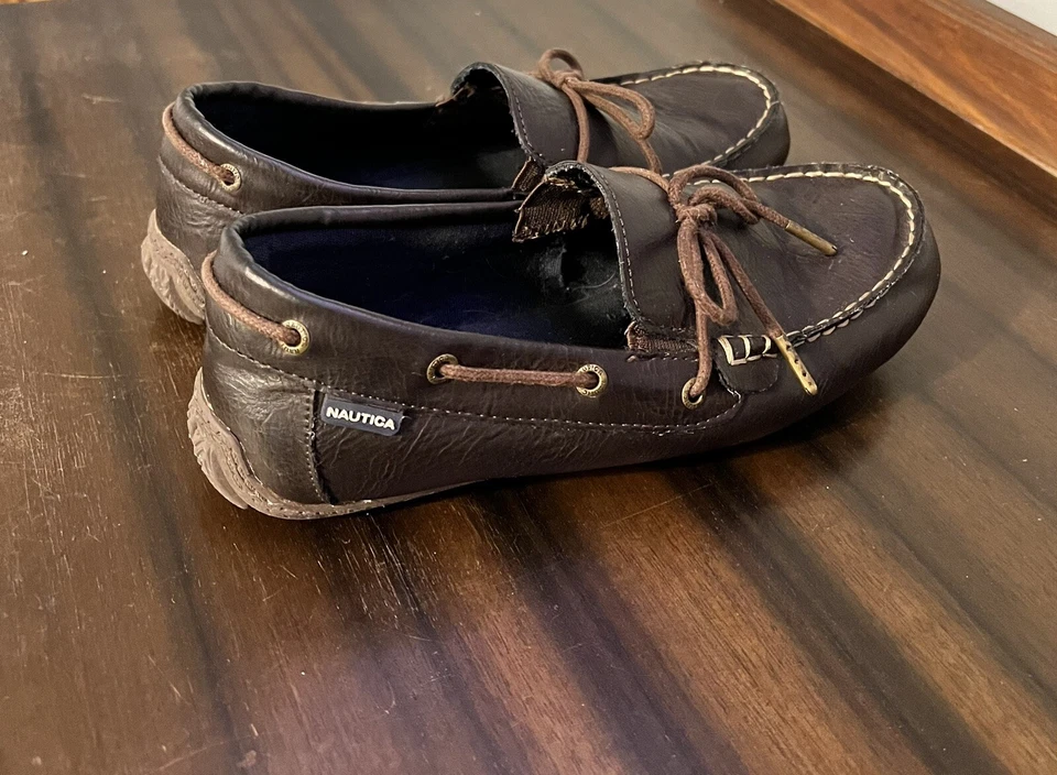 NAUTICA Juvenil Talla 3 Marrón "Spinnaker" Niños Zapatos de Barco Con Cordones Mocasines Informales Foto 2 de 4