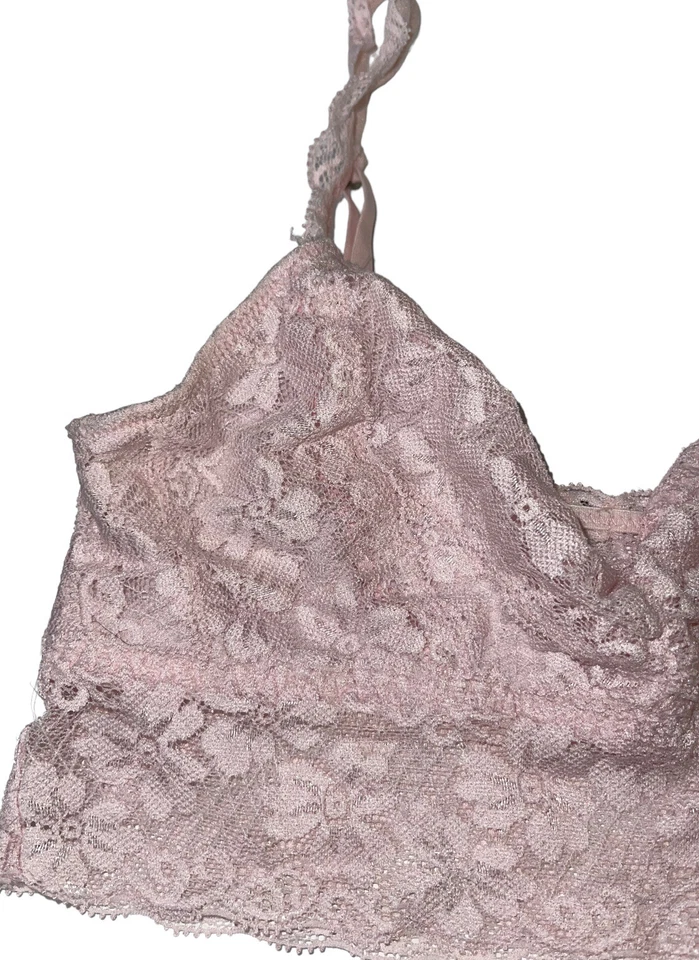 Gilly Hicks 无内衬文胸 XS 码粉色蕾丝无钢丝 — 第 2/4 张图片