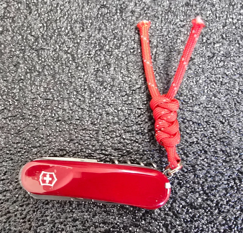 New Victorinox Cigar 79 85mm Swiss Army Knife w/Discontinued Wenger Style Cutter - Image 3 of 4