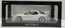 AUTOart 1/18 Mazda RX-7 FD3S Tuned Version Pure White Millennium JDM 75967