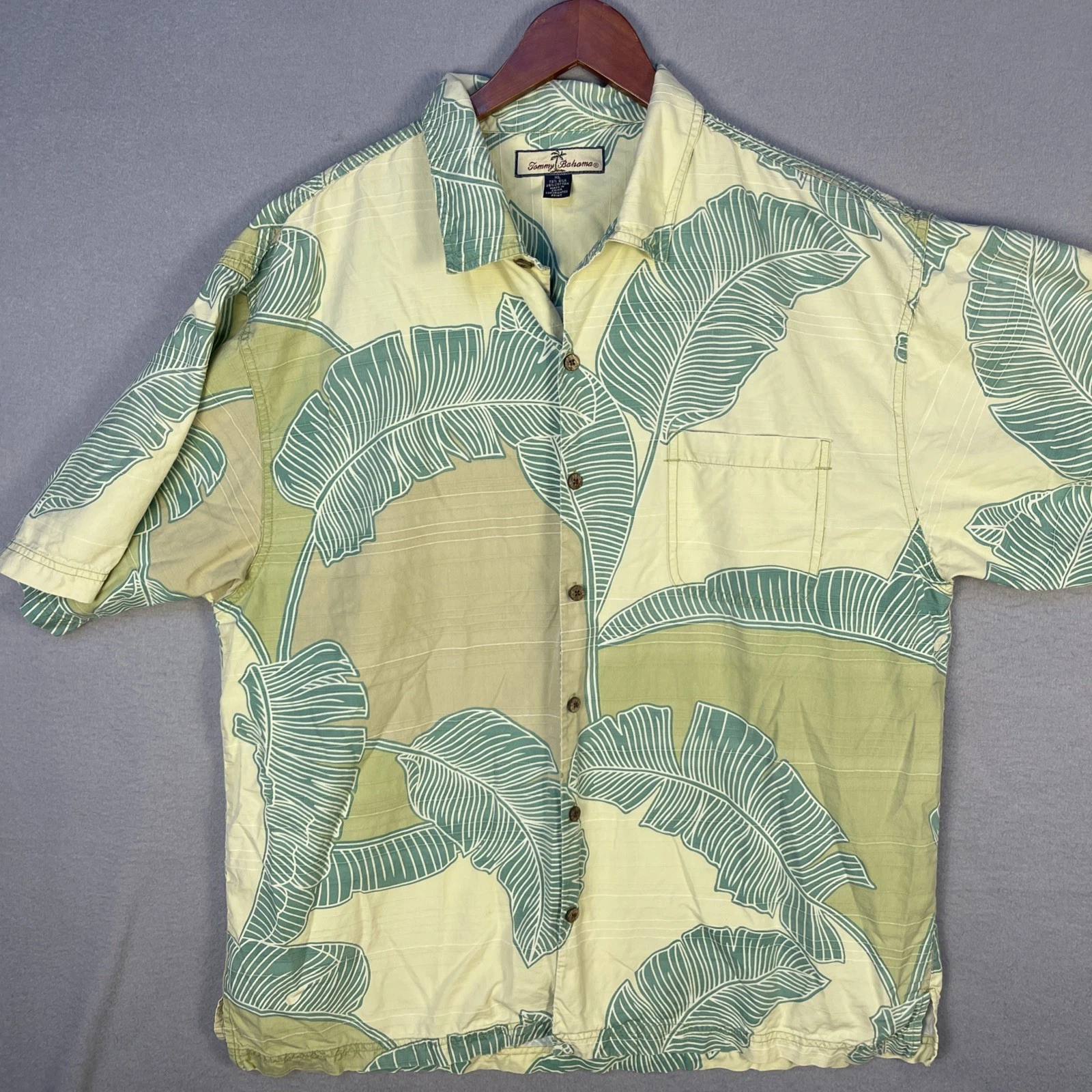 Tommy Bahama XL Silk Cotton Aloha Shirt Green Palm Leaf Print Camp Shirt Mens