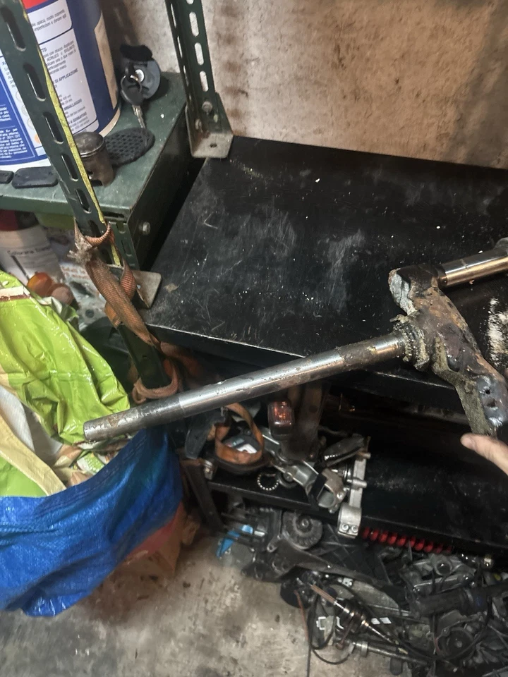 Forcelle Scooter Universale Aprilia Sr Rs Scarabeo Aerox Piantone Sterzo - Immagine 4 di 4