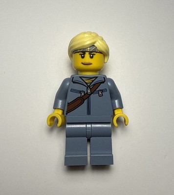 LEGO City Town Girl Female Traveler World Explorer Teacher