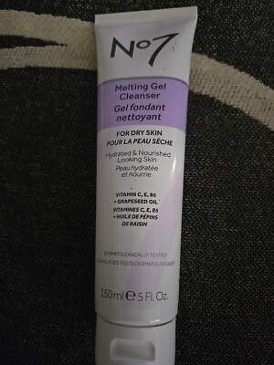 No7 Melting Gel Cleanser For Dry Skin Hydrated & Nourished Looking Skin 150ml 