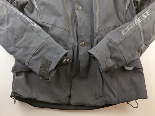 Dainese Carve Master 3 Goretex Motorcycle Jacket Men US 44 Black Removable - Picture 16 of 19