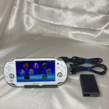 PS Vita 3G / Wi-Fi Model Crystal White PCH-1100 AB02 Console + Charger