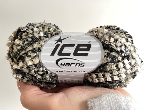 Gilded Marble Metallic Flag Yarn - Ice 70903 Black Gold Cream Grey 50gr 120yds - Picture 7 of 7