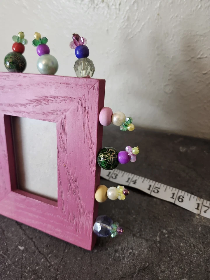 Cute 4x6 Ganz Frame With Beads Sticking Out  - Image 4 of 4