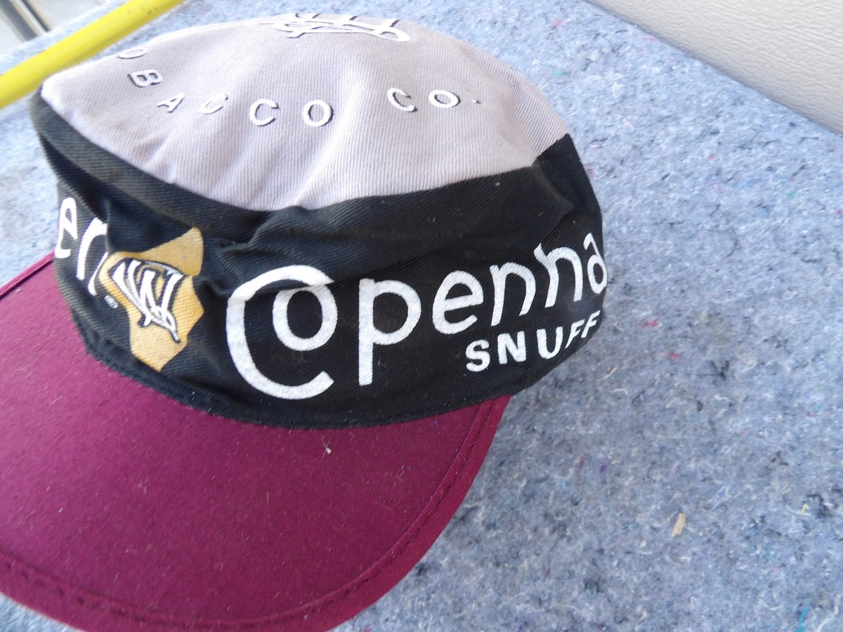 Vintage Copenhagen chewing tobacco snuff painters crowd hat 