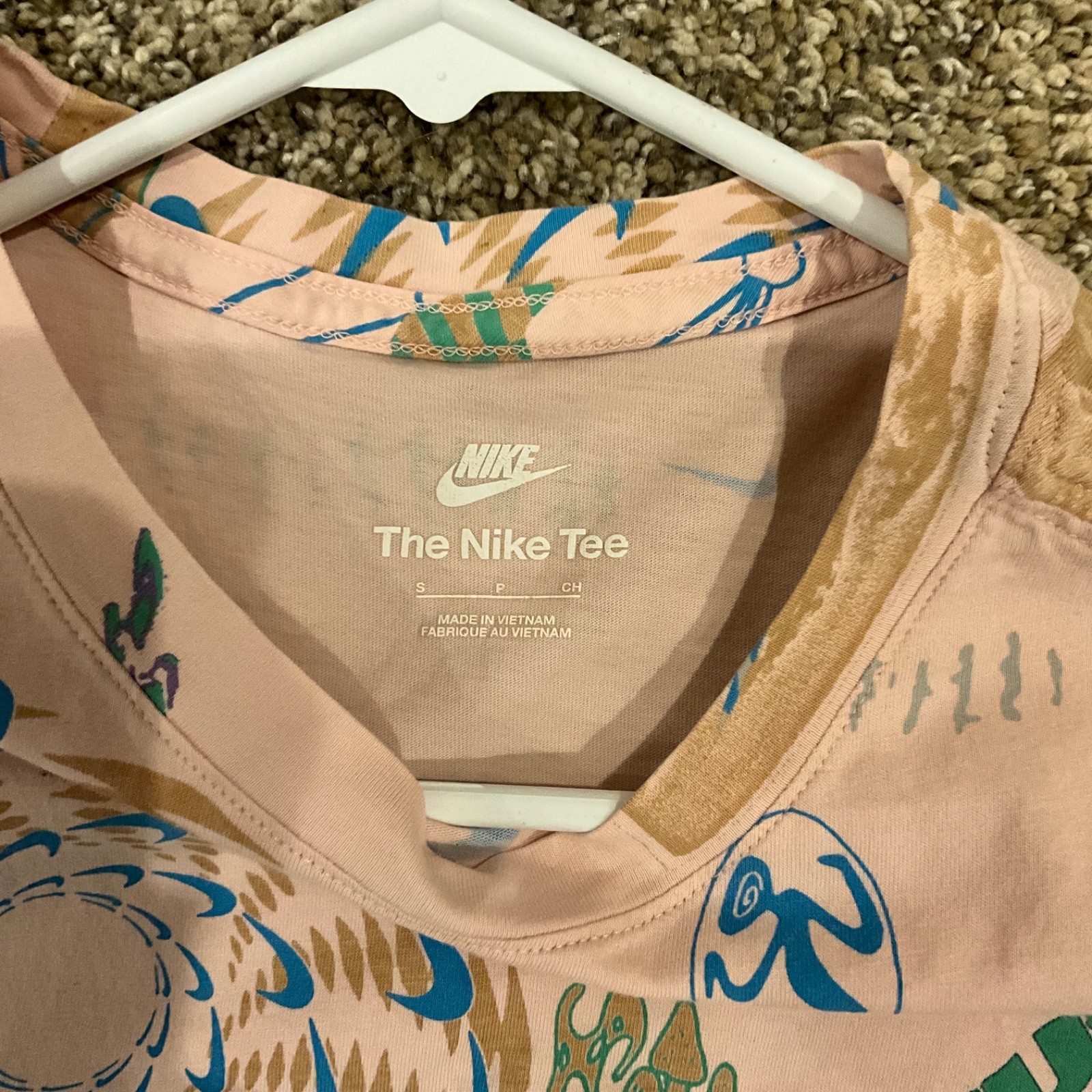 Nike T Shirt Men Small Pink Short Sleeve Sportswear Graphic Print Logo Tee thumbnail 2