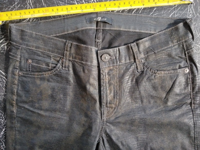7 for All Mankind coated metallic snake viper Jeans Pants skinny womens size 27