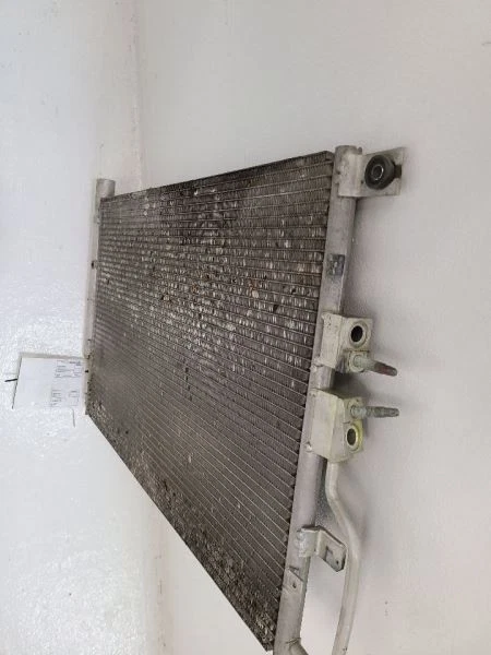 2010-2015 CHEVROLET EQUINOX 2.4L AC Condenser 20839794 - Image 2 of 4