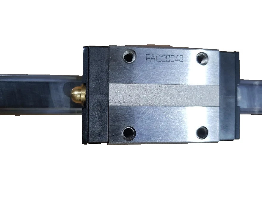 THK Linear Rail With 2 THK SSR15 Linear Guide Blocks - Image 2 of 4