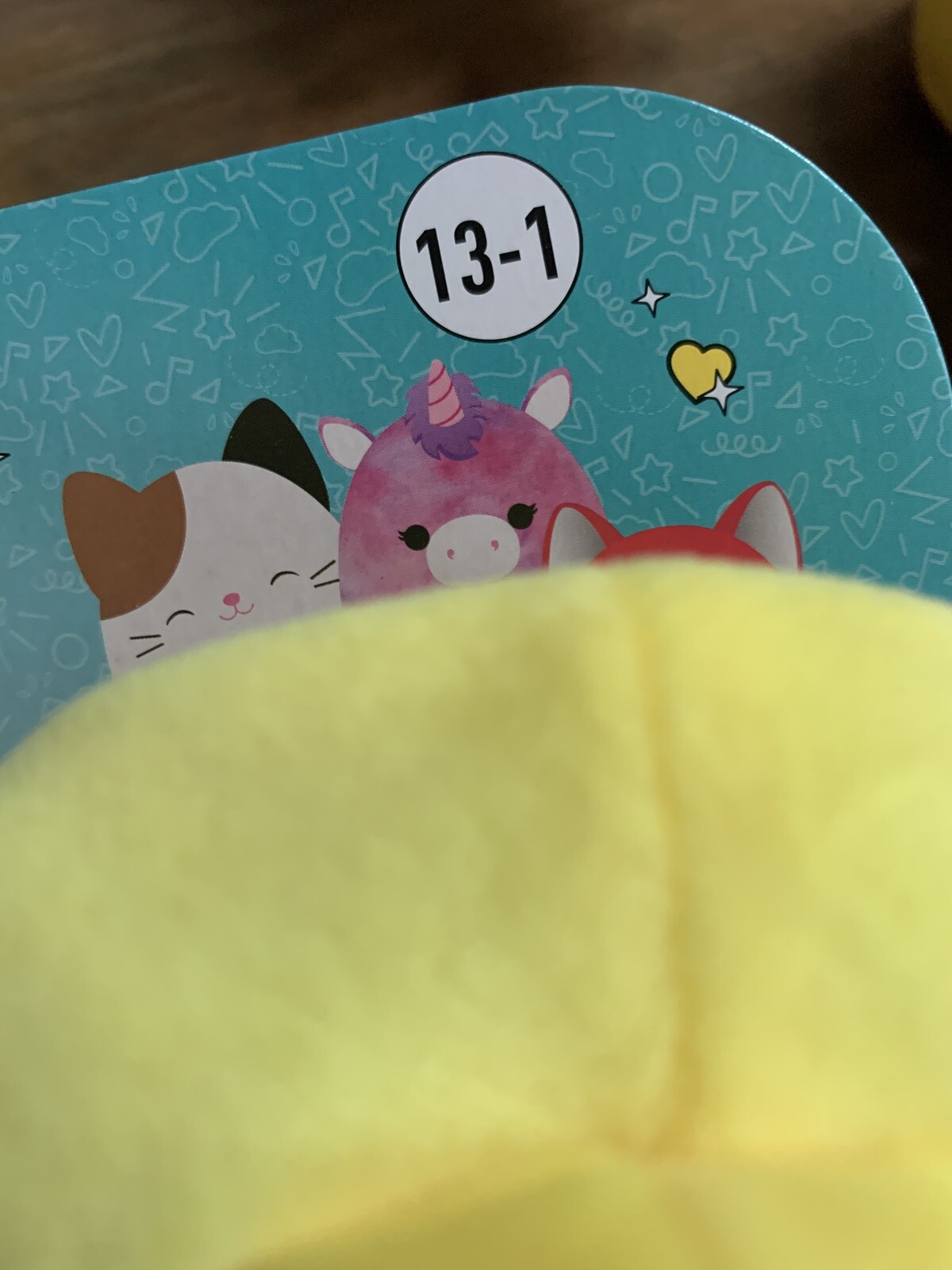 PANTOFOLA D’ORO Pantofole Squishmallow Bambini Chandler Lo Squalo Giallo Taglia 13 1 Nuove Con Etichette