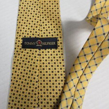 TOMMY HILFIGER Classic Print Men's 100 Imported Silk Tie Made in USA 58 Inches