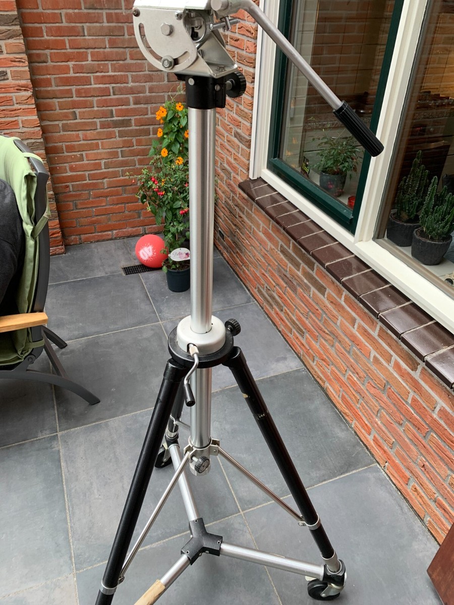 s-l1200.jpg s-l1200.jpg