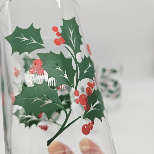 4 Vintage Indiana Glass HOLLY BERRY Christmas Drinking Glasses Tumblers - Picture 4 of 8