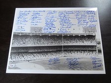 NEW YORK YANKEES HALL OF FAMERS AND STARS MULTI SIGNED 16 X 20 PHOTO WITH 66 SIG