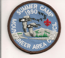 CAMP MOUNTAINEER 1990 SUMMER CAMP PATCH MOUNT...