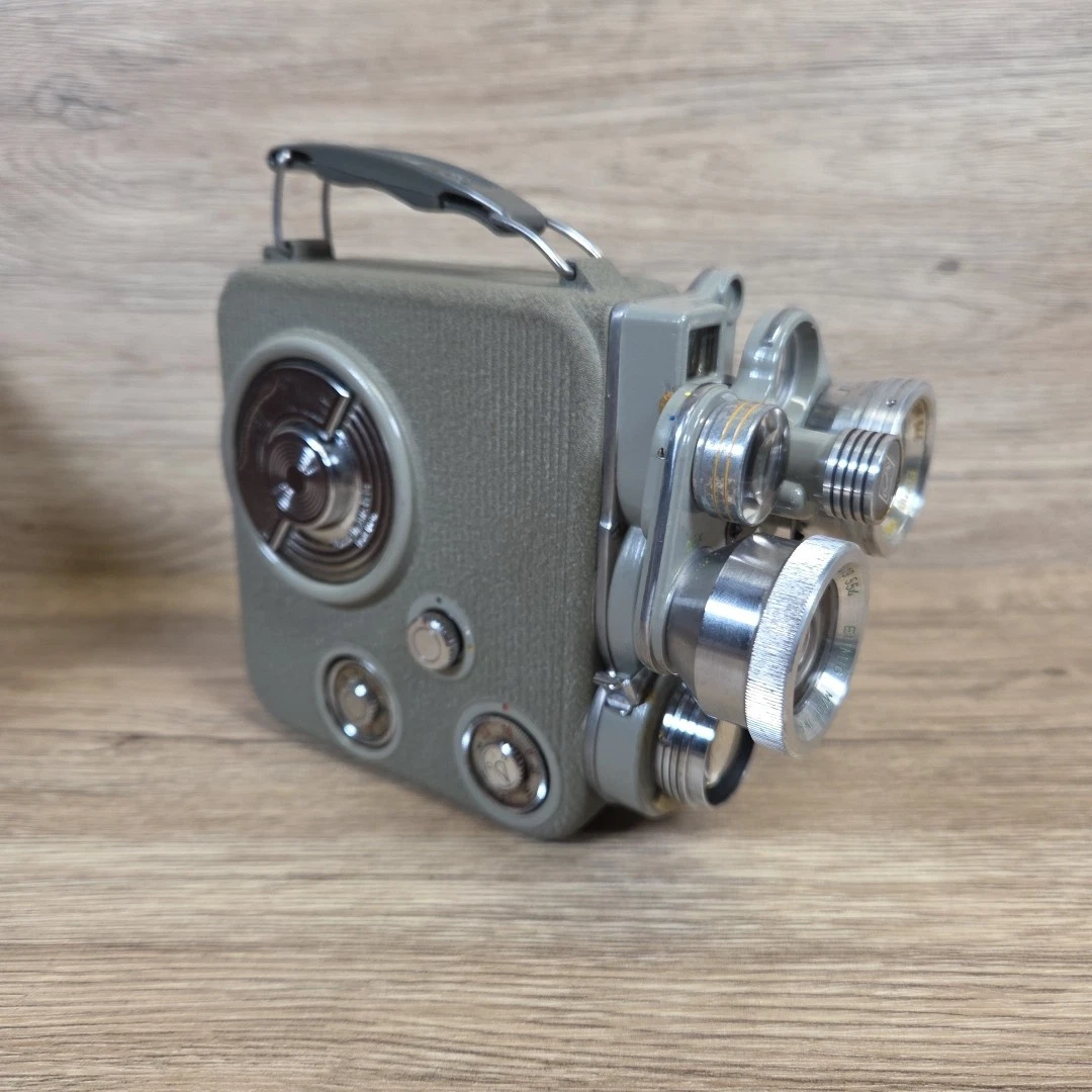 Caméra Eumig C3 Double 8mm Avec Eumakro 2x Revolver - Tête Rotative - Occasion