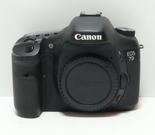 Canon EOS 7D 18.0 MP DS126251 (Body Only)