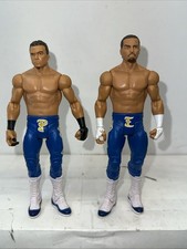2011 WWE Epico & Primo Battle Pack Series 19 The Colons Action Wrestling Figures