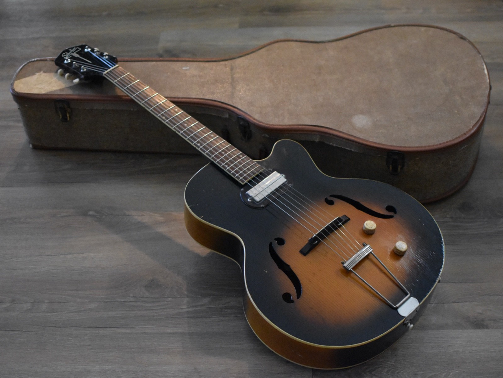 1958 Silvertone H-61 Vintage Electric Hollowbody P-13 P-90 Gibson Pickup Harmony