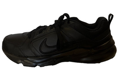 Nike Defy All Day Herren Trainingsschuh UK 11 US 12 EU 46 REF 576*