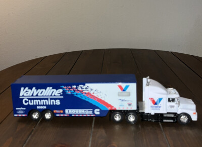 Vintage 1993 Racing Champions Valvoline Cummins Semi Truck Mark Martin NASCAR