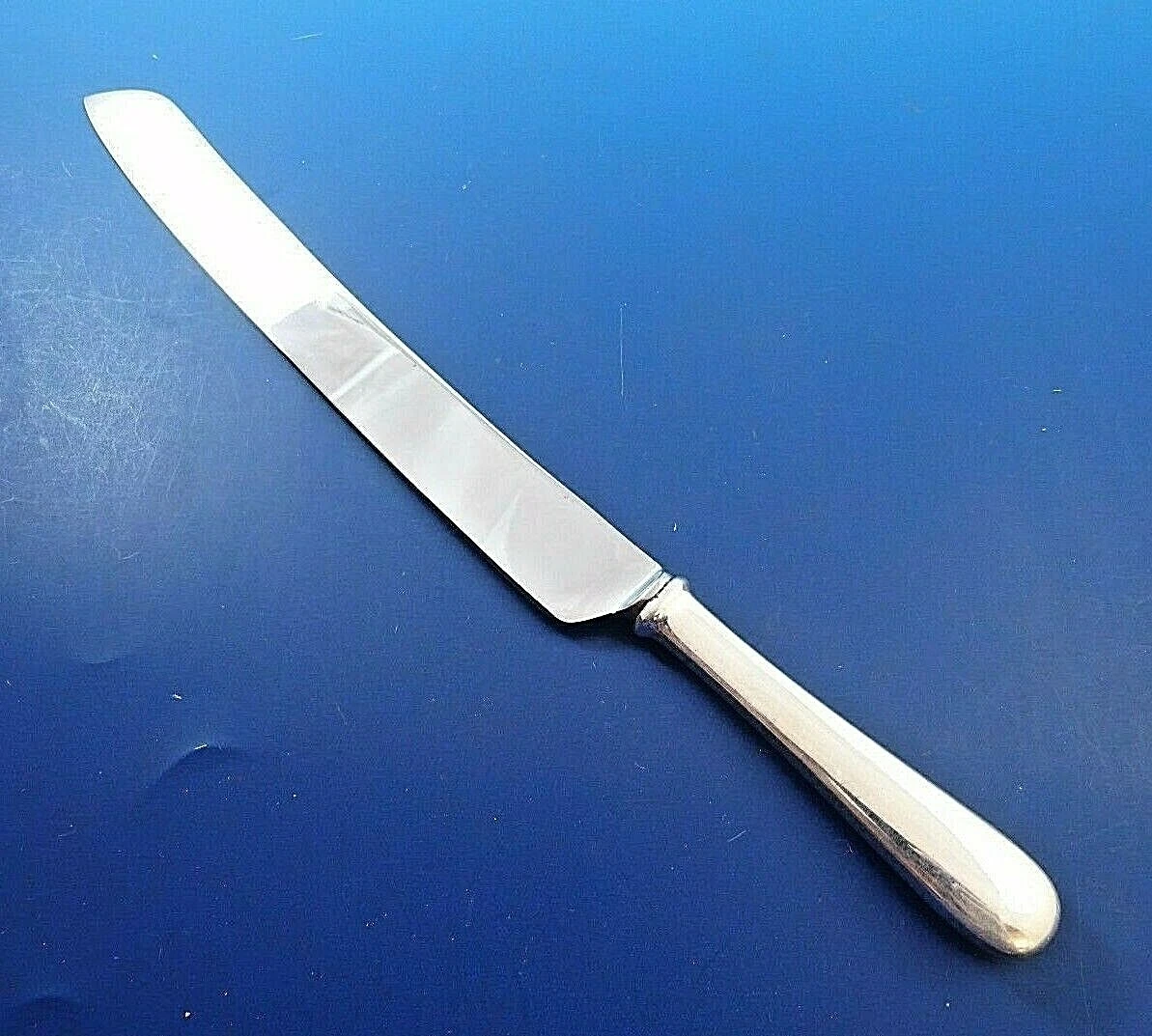 Sterling Silver Handle Serrated Bread or Cake Knife (#4123)