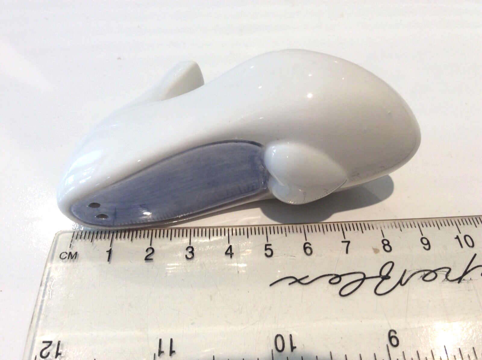 SAOLA Vintage Cinderella Ceramic Salt And Pepper Shaker ( x1 Cinderella Slipper only )