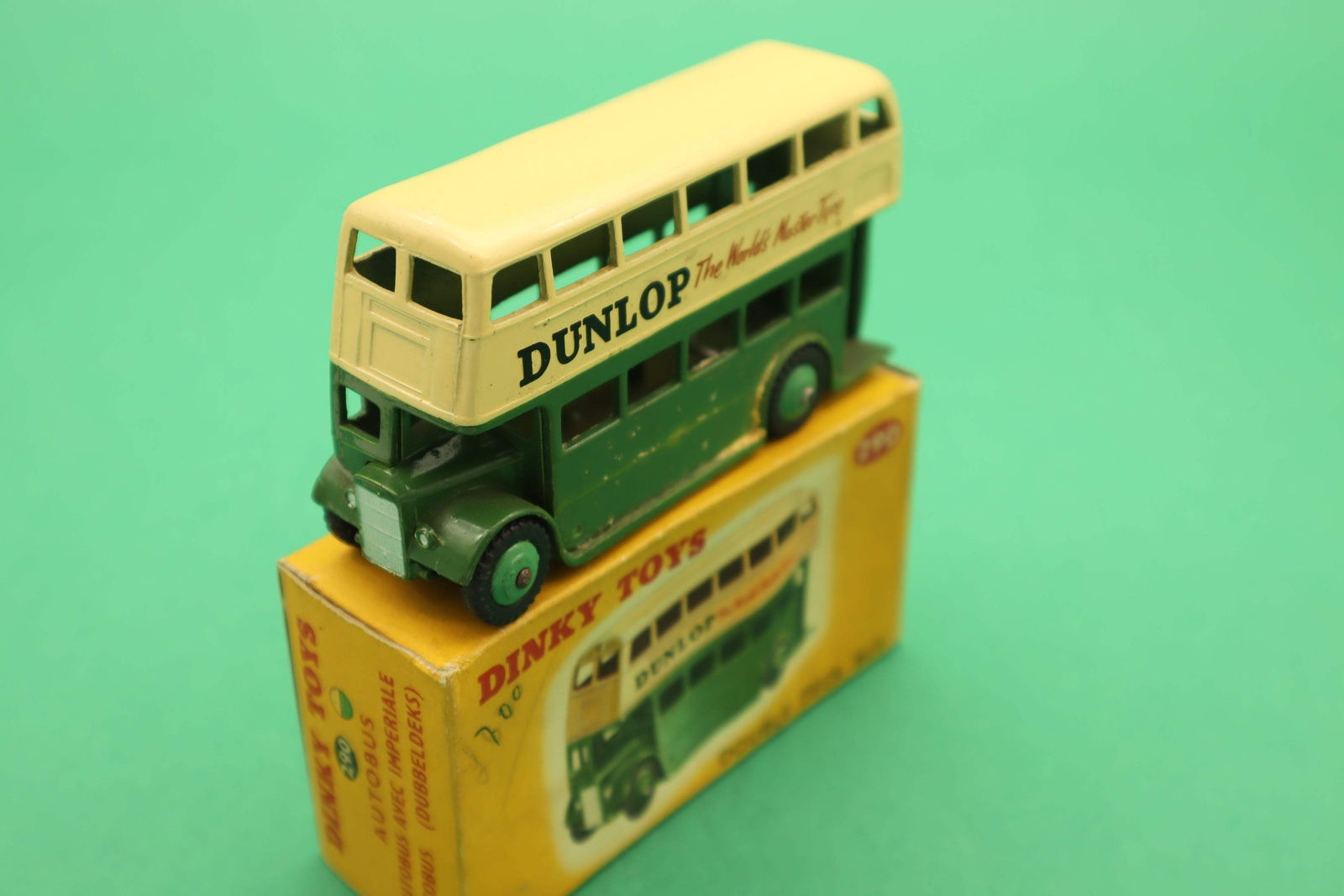 Dinky 290, Double Decker Bus - Free Price Guide & Review