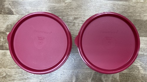 Tupperware Set of 2 Valentine Canisters-2 Cups-Sparkly Red w/Printed Hearts-NEW - Picture 3 of 3