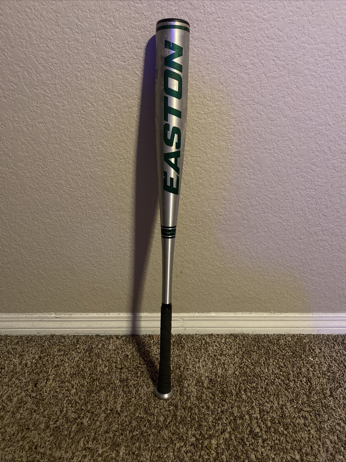 Batte Baseball Easton B5 Pro Big Barrel 32 Pouces 29 Onces, Adulte, Alliage Métal
