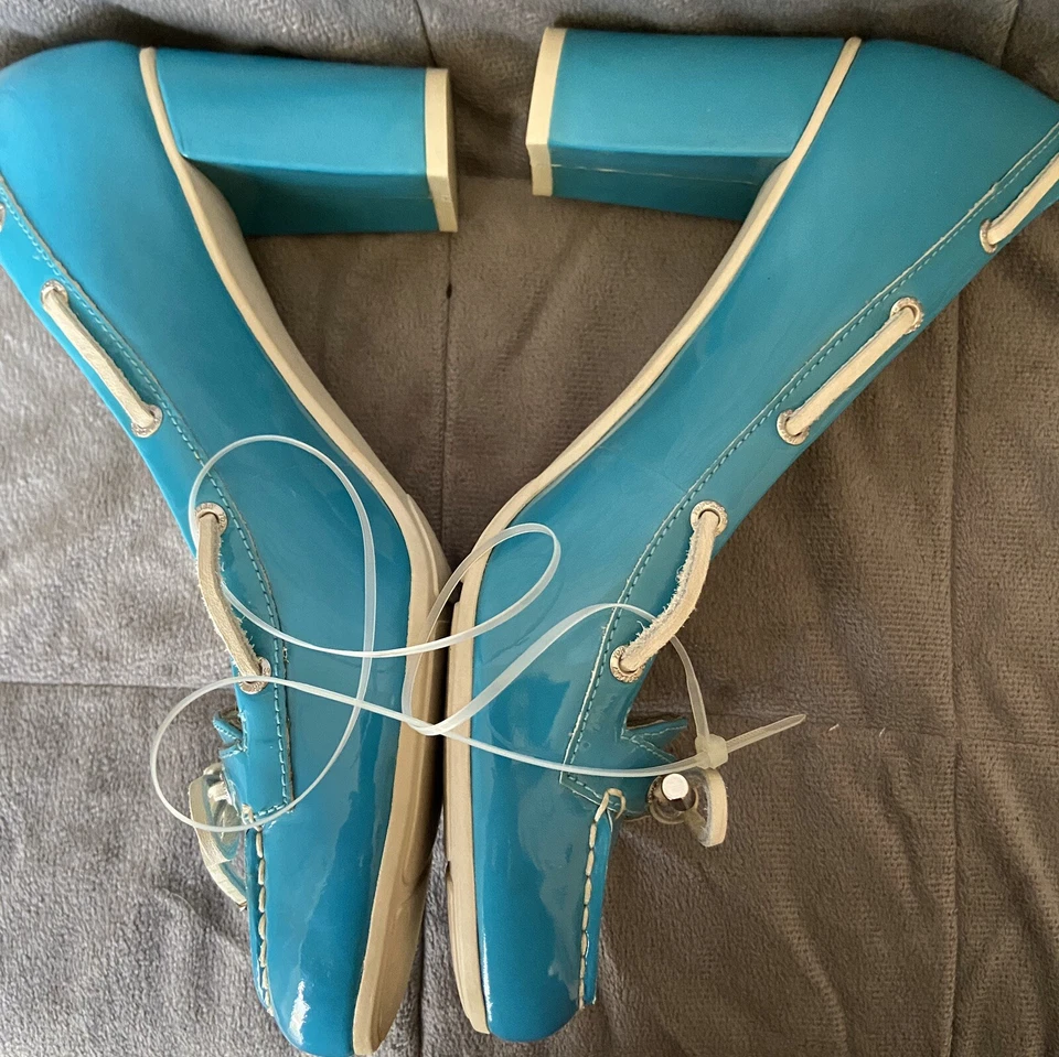 Zapatos Sperry Jeffrey Top-Sider Turquesa y Blanco 3" Tacón Bloque Charol 9M Foto 3 de 4