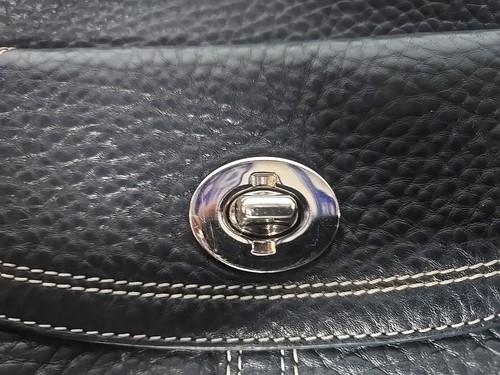 COACH Crossbody Bag Pebbled Leather, Turn Lock, Flap Pocket READ** - Picture 5 of 9