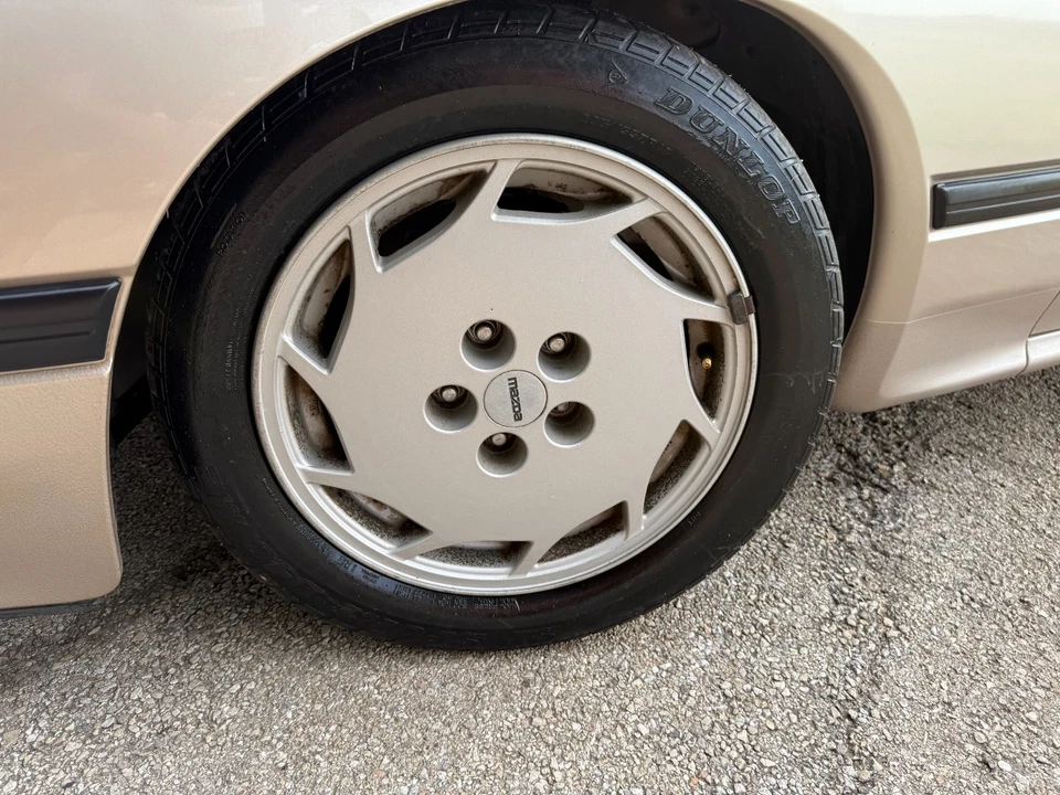 1987 Mazda RX-7  - Image 3 of 4