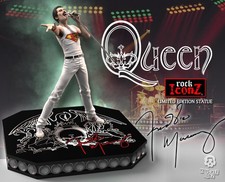 Freddie Mercury Statue (Queen) NEW & BOXED - Rock Iconz - Knucklebonz - Figurine
