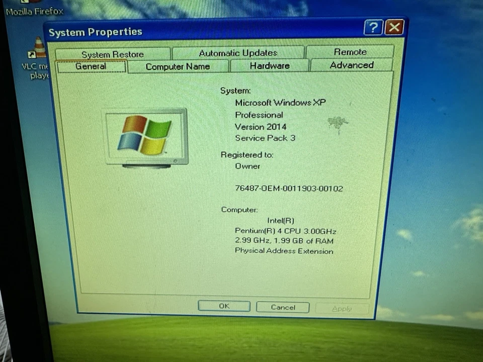 Dell Optiplex GX620 Desktop Pentium 4 3GHz 2GB 500GB Windows XP Floppy Drive DVD - Image 2 of 4