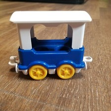 OHIO ART Plastic Caboose Bryan, OH Made in W. Germany 5 25" x 3.5" x 2.25"