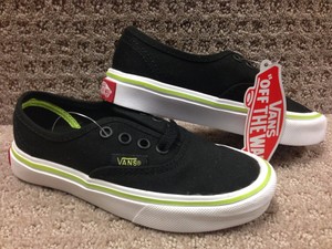basic black vans