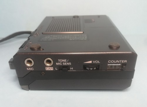 SONY TCM 57 CASSETTE-CORDER - Foto 4 di 8
