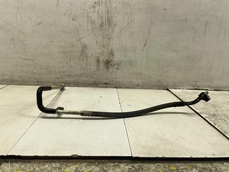 2002 CHEVROLET SUBURBAN 1500 A/C CONDENSER DISCHARGE HOSE TUBE OEM+ - Image 4 of 4