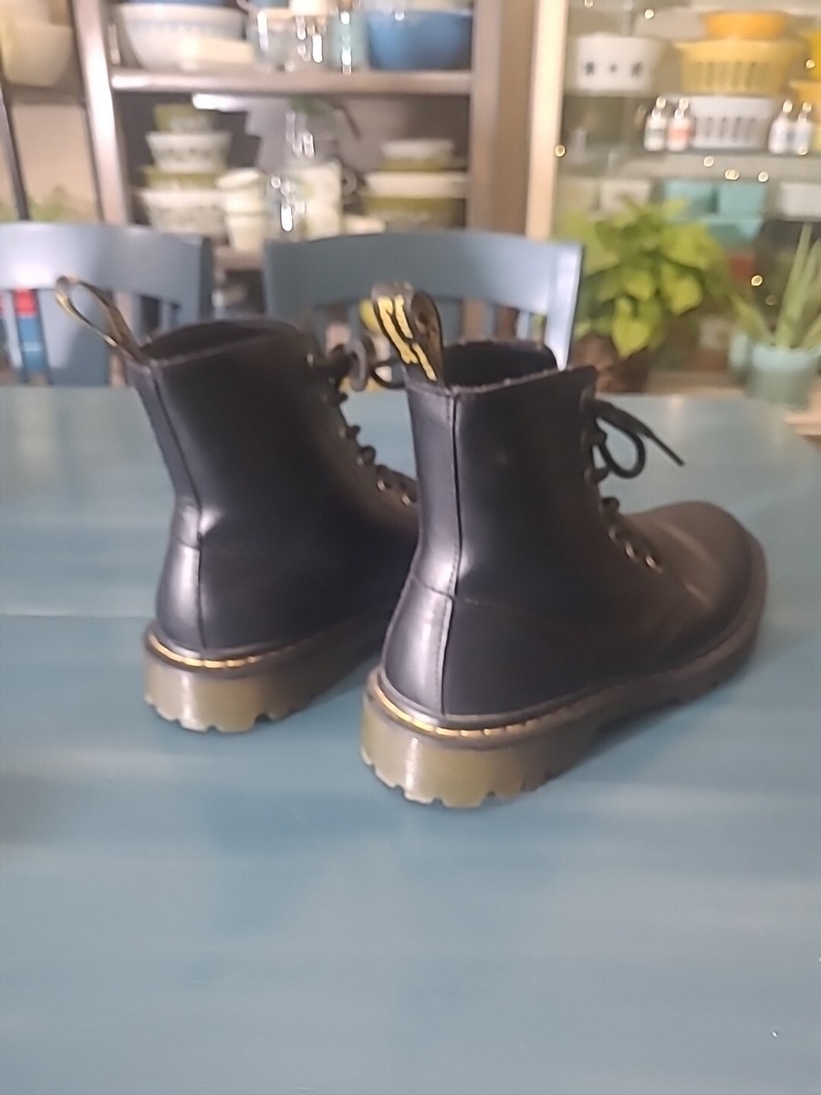 【新品未使用】Dr. Martens airwair サイズ4 レディース Dr. Marten Airwair 1460 W Slip Resistant Service Boots Size
