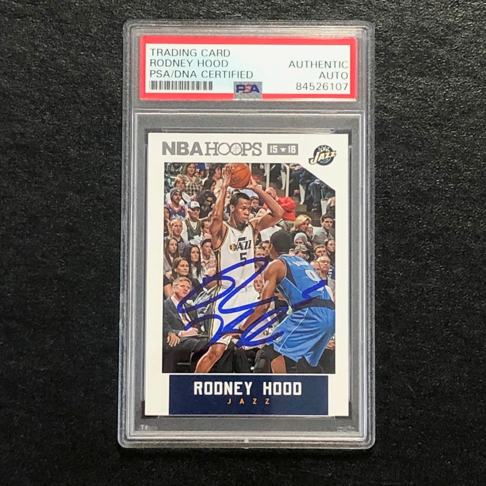 2015-16 NBA Hoops #98 Rodney Hood Signed Card PSA Slabbed Jazz 