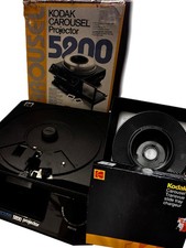 Kodak Carousel 5200 Slide Projector Tested w/ Transvue 140 Tray Original Box